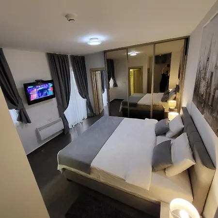 Olympic Wellness & Отель 4*