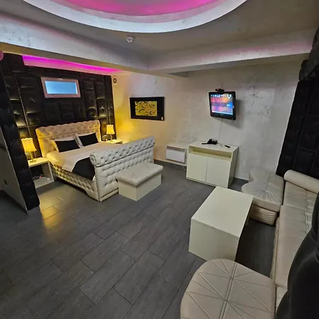 Olympic Wellness & Отель